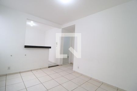 Sala de apartamento para alugar com 2 quartos, 45m² em Gávea, Uberlândia