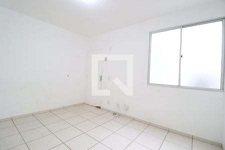 Sala de apartamento para alugar com 2 quartos, 45m² em Gávea, Uberlândia