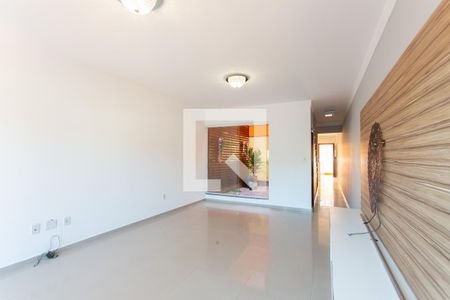 Sala de casa à venda com 3 quartos, 181m² em Jardim Nossa Senhora do Carmo, São Paulo