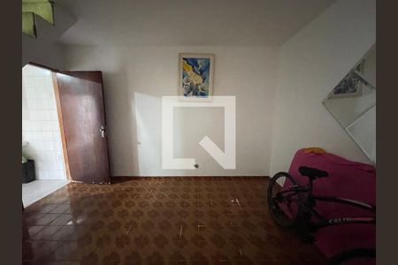 Sala de casa para alugar com 2 quartos, 64m² em Vila São Silvestre, São Paulo