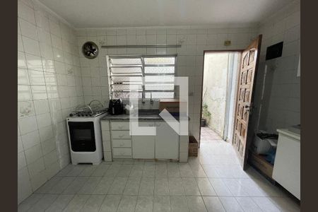 Cozinha de casa para alugar com 2 quartos, 64m² em Vila São Silvestre, São Paulo