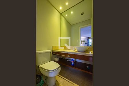 Lavabo de apartamento à venda com 3 quartos, 340m² em Paraíso, São Paulo