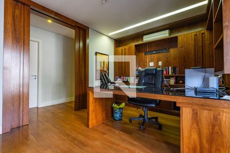 Quarto  de apartamento à venda com 3 quartos, 340m² em Paraíso, São Paulo