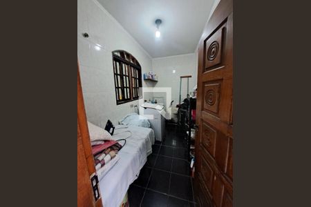 Área de Serviço de casa à venda com 3 quartos, 195m² em Cipava, Osasco
