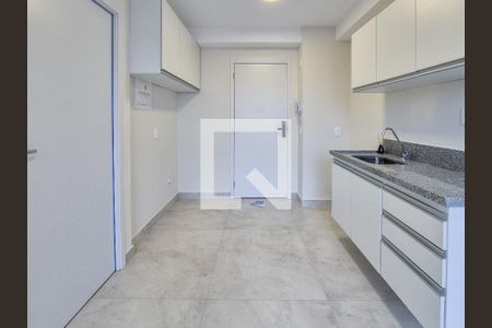 Sala / Cozinha de apartamento para alugar com 1 quarto, 25m² em Vila Butantã, São Paulo