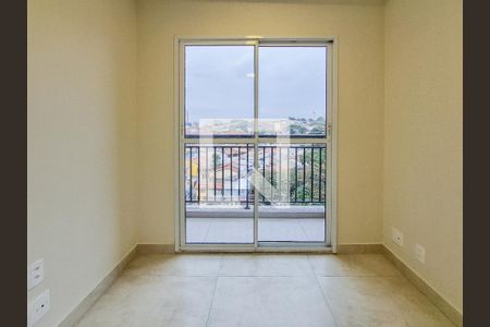 Sala / Cozinha de apartamento para alugar com 1 quarto, 25m² em Vila Butantã, São Paulo