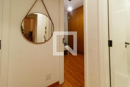 Quarto de casa de condomínio à venda com 3 quartos, 124m² em Jardim Leonor Mendes de Barros, São Paulo