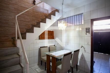 Escada da Casa 1 de casa à venda com 9 quartos, 402m² em Colégio Batista, Belo Horizonte