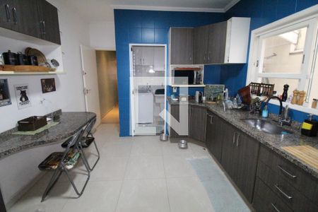 Cozinha de casa para alugar com 3 quartos, 130m² em Jardim das Industrias, São José dos Campos
