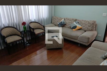 Casa à venda com 3 quartos, 178m² em Santa Maria, Santo André