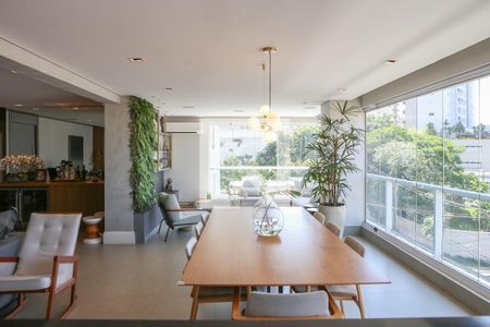 Sala  de apartamento à venda com 3 quartos, 180m² em Alto da Lapa, São Paulo