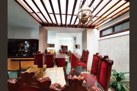 Casa à venda com 4 quartos, 500m² em Brooklin, São Paulo