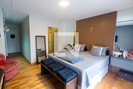 Suíte 1 de casa à venda com 4 quartos, 290m² em Vila Nova Caledonia, São Paulo