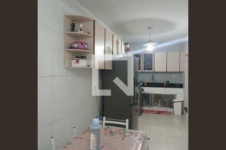 Casa à venda com 5 quartos, 182m² em Benfica, Rio de Janeiro