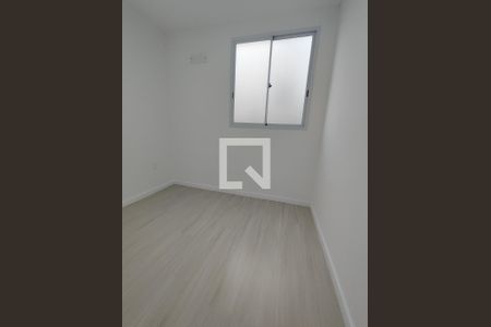 Quarto 2 de apartamento para alugar com 2 quartos, 48m² em Centro, Contagem