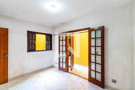 Casa à venda com 4 quartos, 240m² em Vila Butantã, São Paulo