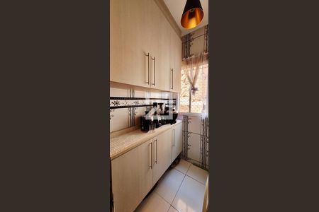 Área de Serviço de apartamento para alugar com 2 quartos, 52m² em Jardim Irapua, Taboão da Serra