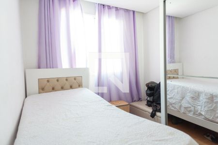 Quarto 2 de apartamento à venda com 2 quartos, 43m² em Tres Barras, Contagem