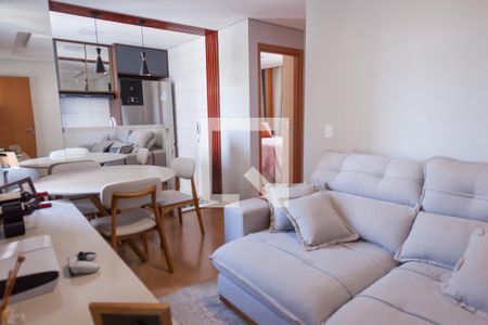 Sala de apartamento à venda com 2 quartos, 43m² em Tres Barras, Contagem