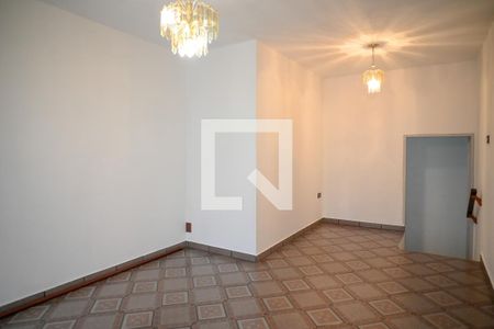 Sala de casa para alugar com 3 quartos, 153m² em Vila Santo Estefano, São Paulo
