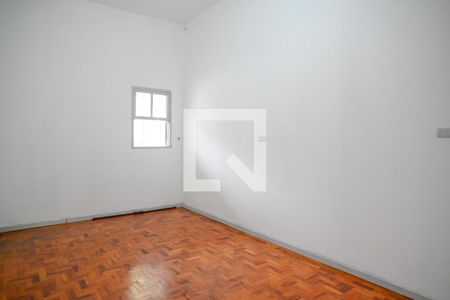 Quarto 1  de casa para alugar com 3 quartos, 153m² em Vila Santo Estefano, São Paulo