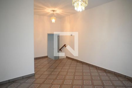 Sala de casa para alugar com 3 quartos, 153m² em Vila Santo Estefano, São Paulo