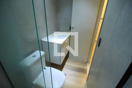 Banheiro da Suíte 1 de casa à venda com 4 quartos, 600m² em Água Rasa, São Paulo