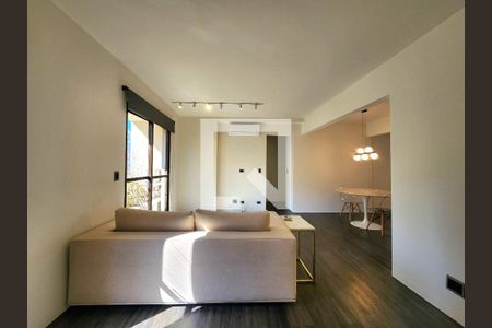 Sala de apartamento à venda com 2 quartos, 83m² em Vila Olímpia, São Paulo