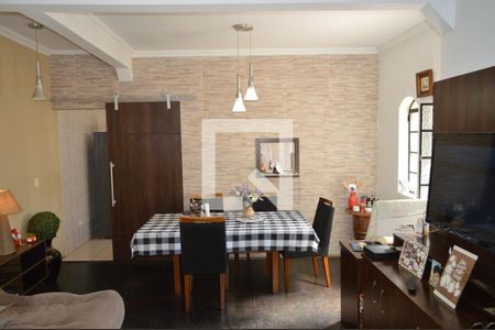 Sala de casa à venda com 3 quartos, 160m² em Jardim da Gloria, São Paulo