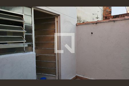 Quintal de casa à venda com 2 quartos, 80m² em Jardim Ponte Rasa, São Paulo