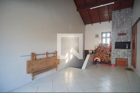 Garagem de casa à venda com 2 quartos, 124m² em Guarani, Novo Hamburgo