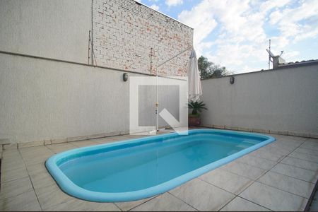 Área comum - Piscina de casa à venda com 2 quartos, 124m² em Guarani, Novo Hamburgo