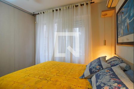 Quarto 1 de apartamento à venda com 2 quartos, 77m² em Floresta, Porto Alegre