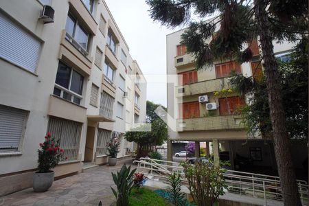 Quarto 1 - Vista de apartamento à venda com 2 quartos, 77m² em Floresta, Porto Alegre