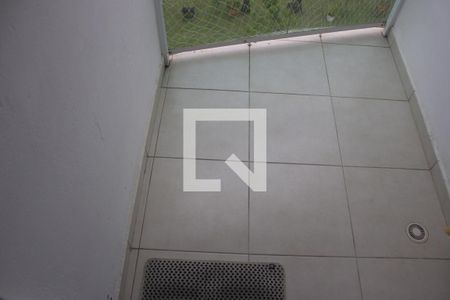 Varanda da Sala de apartamento à venda com 2 quartos, 47m² em Parque Continental, Guarulhos