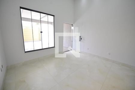 Sala de casa para alugar com 2 quartos, 150m² em Setor Santos Dumont, Goiânia