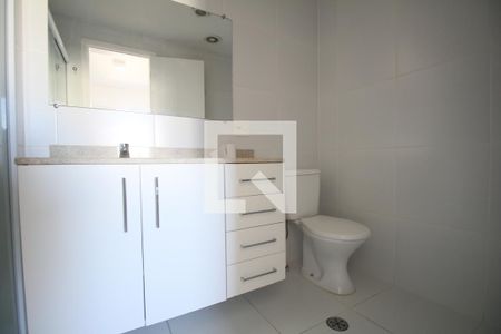 Banheiro de apartamento à venda com 1 quarto, 49m² em Vila Andrade, São Paulo