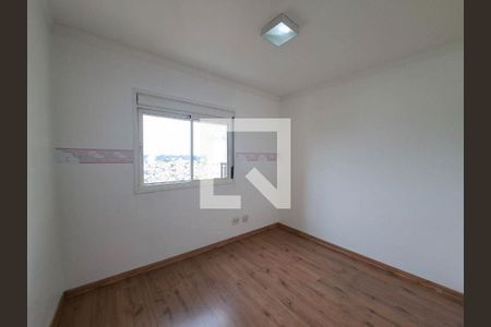 Apartamento à venda com 2 quartos, 76m² em Jardim Tupanci, Barueri