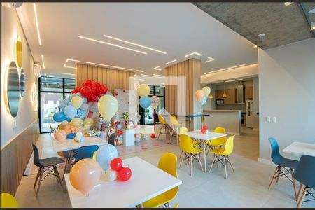 Apartamento à venda com 2 quartos, 81m² em Picanço, Guarulhos