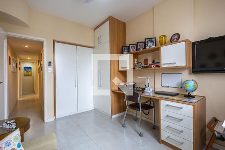 Quarto 1 de apartamento à venda com 3 quartos, 150m² em Tijuca, Rio de Janeiro