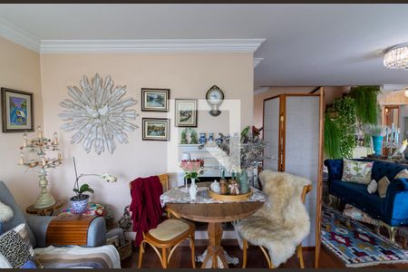 Sala de TV de apartamento à venda com 4 quartos, 325m² em Jardim Santo Amaro, São Paulo