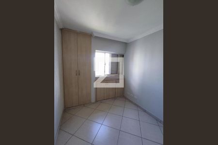 Sala/Quarto de apartamento para alugar com 1 quarto, 650m² em Smln Conj 1, Brasília
