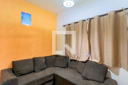 Sala de casa para alugar com 3 quartos, 250m² em Jardim Monte Azul, São Paulo