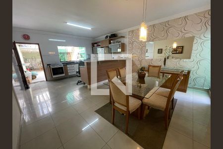 Sala de Jantar de casa à venda com 3 quartos, 233m² em Vila Curuçá, Santo André