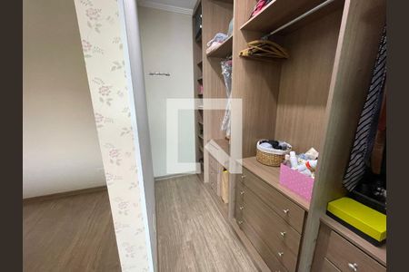 Suíte 1 de casa para alugar com 3 quartos, 233m² em Vila Curuçá, Santo André