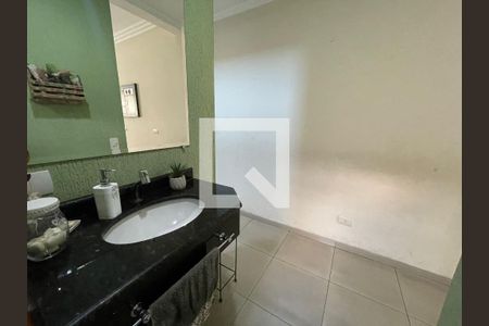 Lavabo de casa para alugar com 3 quartos, 233m² em Vila Curuçá, Santo André