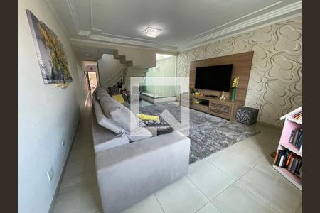 Sala de casa à venda com 3 quartos, 233m² em Vila Curuçá, Santo André