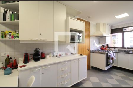 Cozinha de apartamento à venda com 4 quartos, 200m² em Jardim Fonte do Morumbi, São Paulo