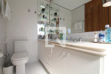 Banheiro da Suíte 2 de apartamento à venda com 4 quartos, 200m² em Jardim Fonte do Morumbi, São Paulo