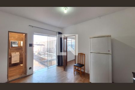 Sala/Cozinha de kitnet/studio para alugar com 1 quarto, 32m² em Vila Romana, São Paulo